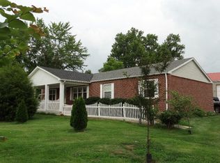 319 1st Ave N, Baxter, TN 38544