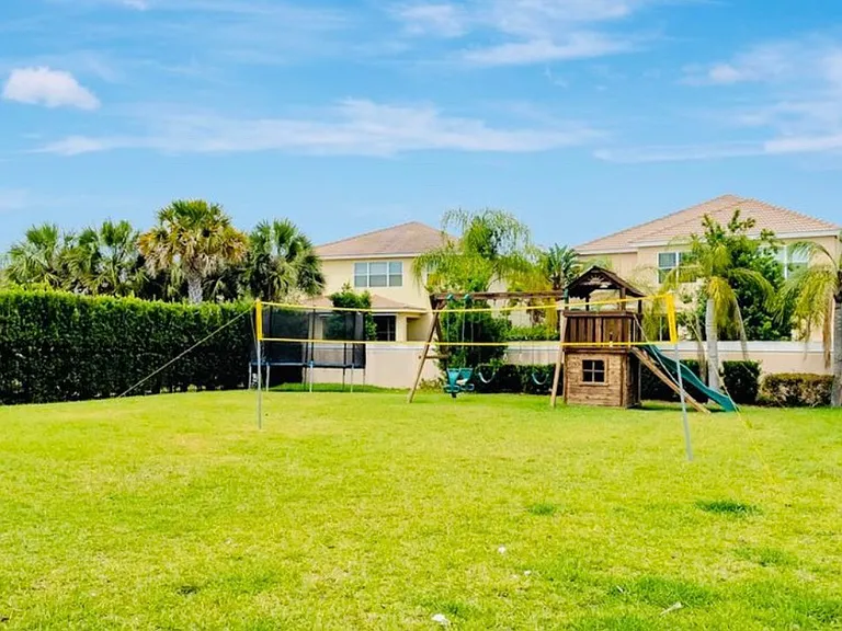 11861 Padua Ln — Photo 2