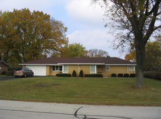 406 W Marion St, Prospect Heights, IL 60070