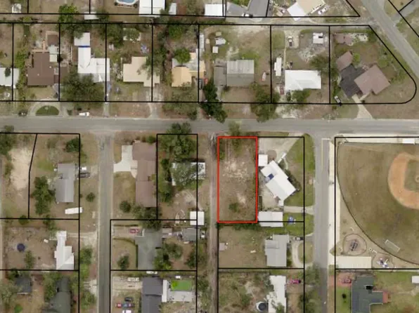 1404 E 2nd Ct, Panama City, FL 32401