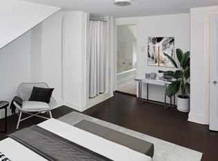 Updated 2 Bedroom, 1 Bathroom Apt in Berwyn!, Berwyn, PA 19312