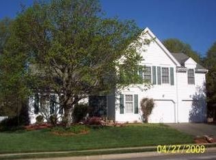 5576 Cedar Break Dr, Centreville, VA 20120