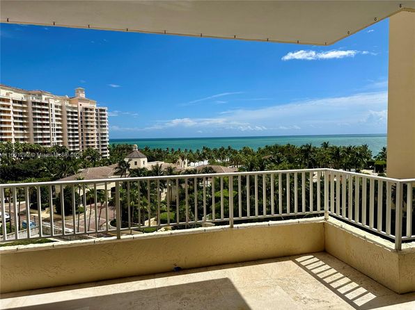 789 Crandon Blvd APT 803