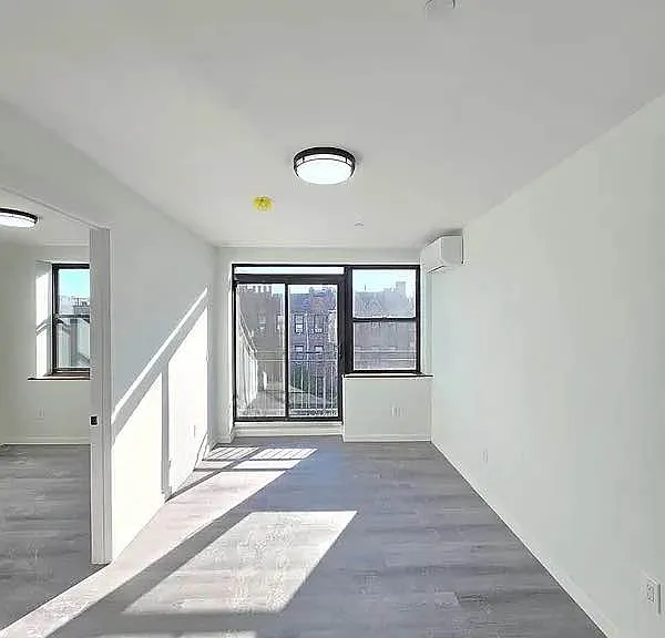 7910 4th Ave #4F — Photo 10