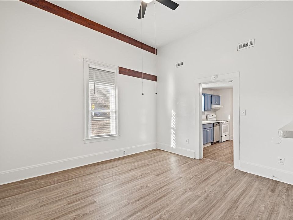 1st image of 108 W Garner Rd #108