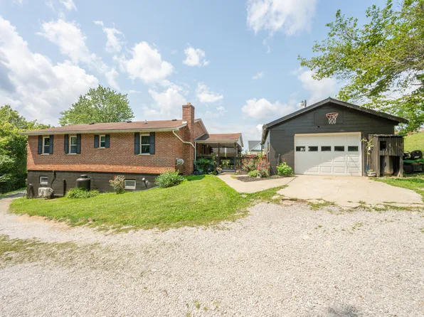 16059 Pfanstiel Rd, De Mossville, KY 41033