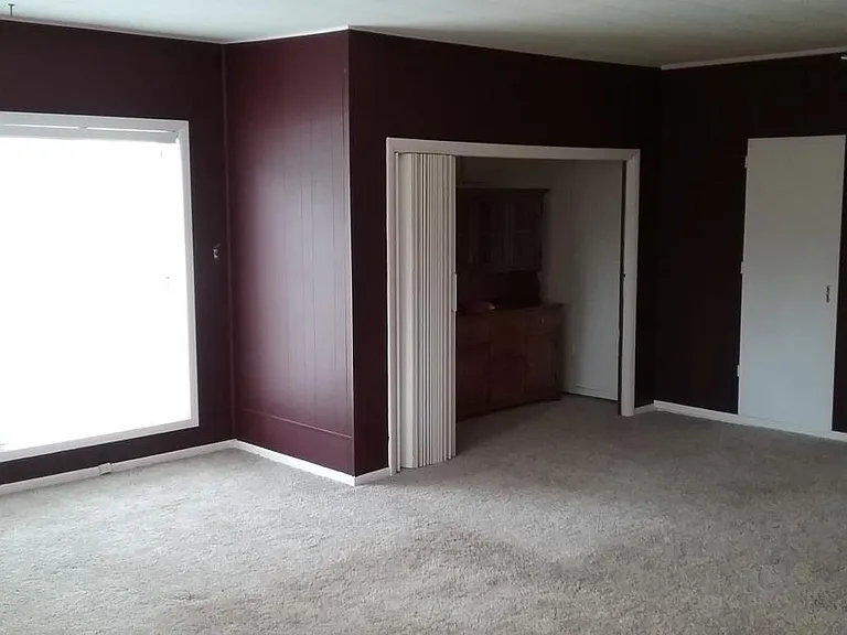 28449 Douglas Park Rd — Photo 13