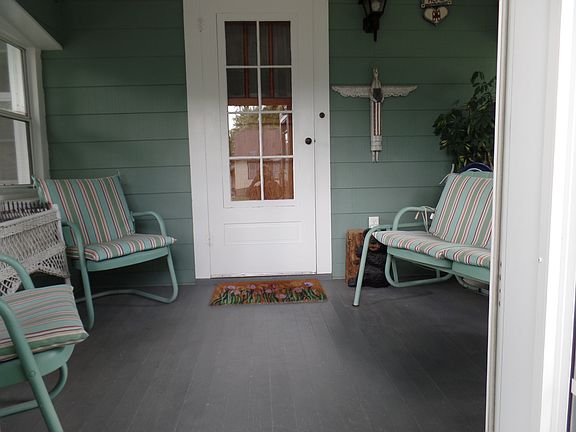 Enclosed Front Porch