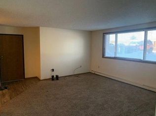 1251 Pohl Rd, Mankato, MN 56001