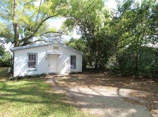 1218 N Kirk St #1/2, Pensacola, FL 32505