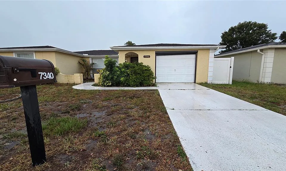 7340 Brentwood Dr