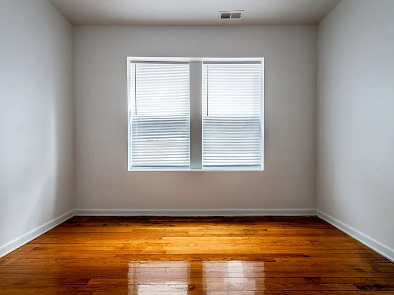 1101 N Lawler Ave — Photo 21