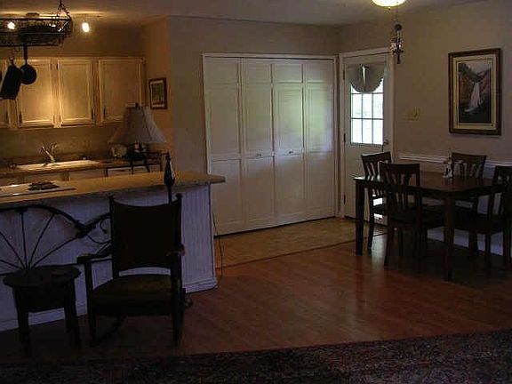 5th image of 6932 Glendale Dr