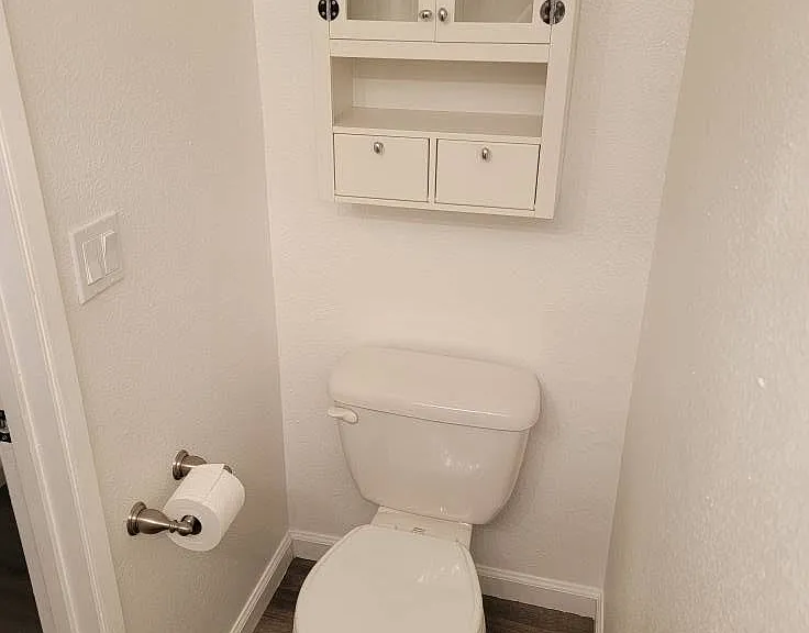 Downstairs half bath