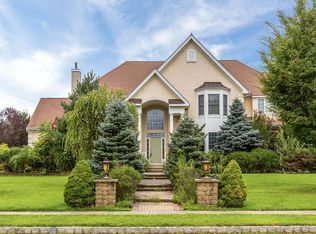 1 Chadsford Ln, Freehold, NJ 07728