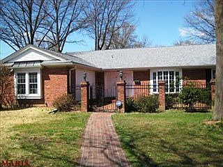 1st image of 2 Amblewood Ct