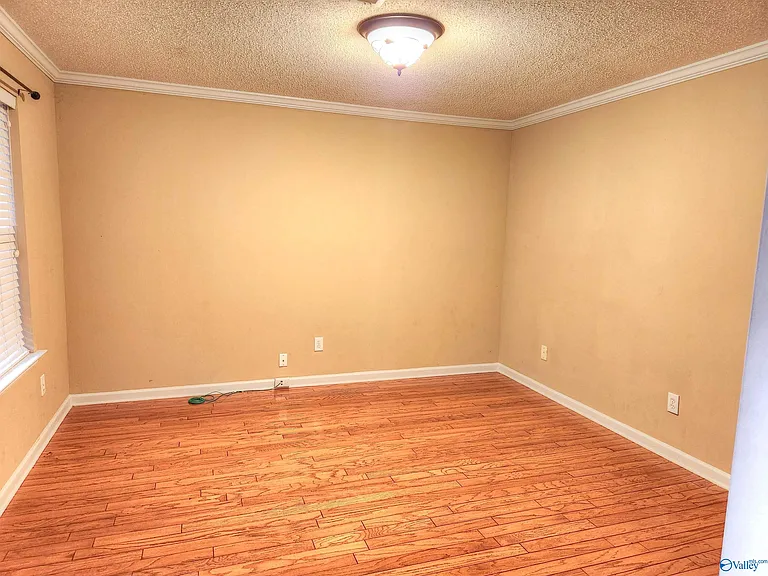 227 Park Stone Dr — Photo 2