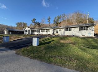 388 Colvin Br, Oil Springs, KY 41238