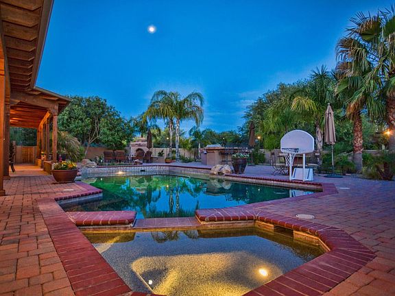 2nd image of 1180 E Calle Mariposa