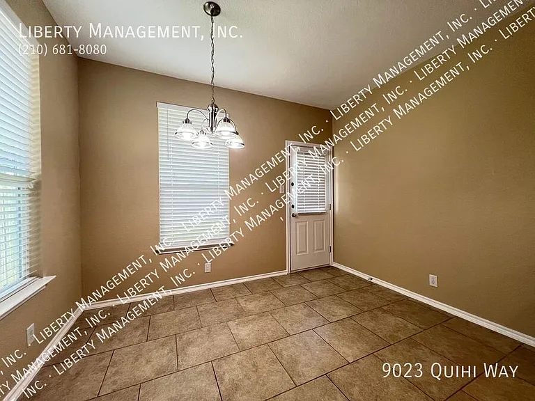 9023 Quihi Way — Photo 10