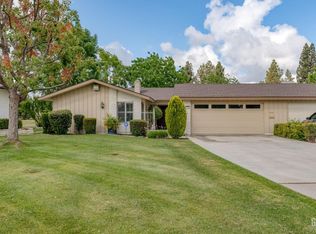 6113 Cypress Point Dr, Bakersfield, CA 93309