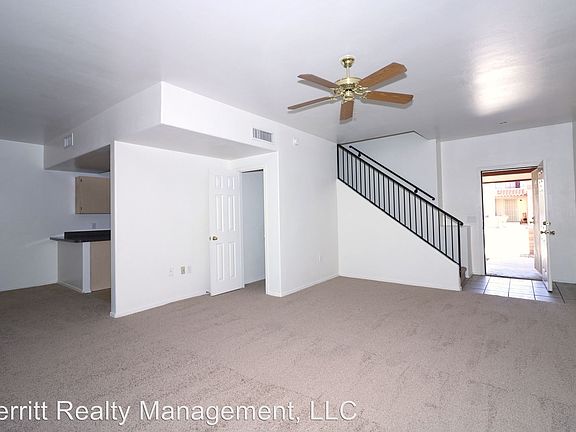 3rd image of 2066 W Cadbury Ct