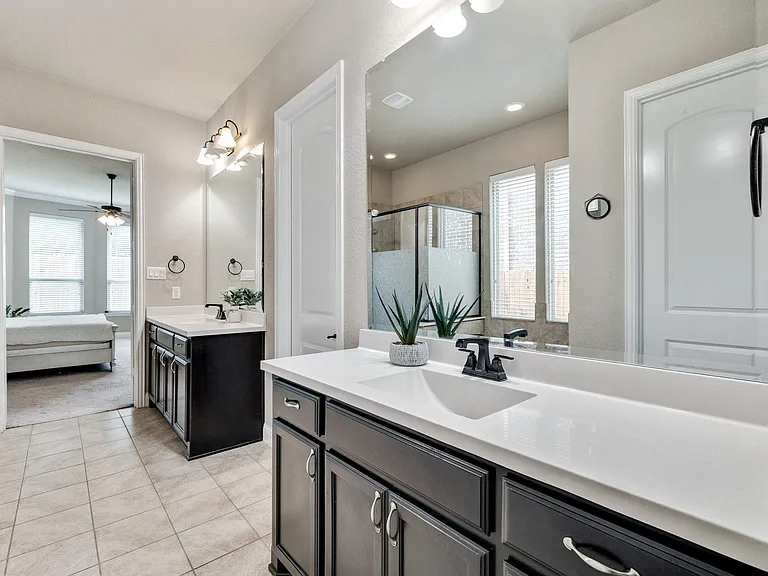 7148 Chelsea Dr — Photo 10