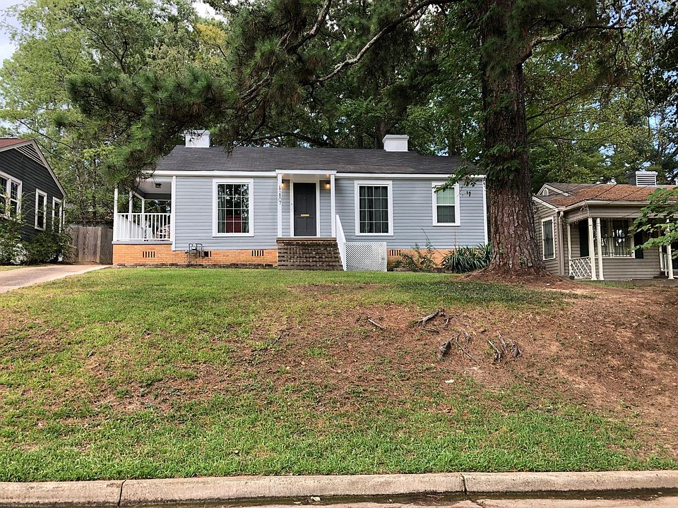 1st image of 2807 Oak St