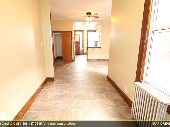 4th image of 1855 Woodbine St APT 3