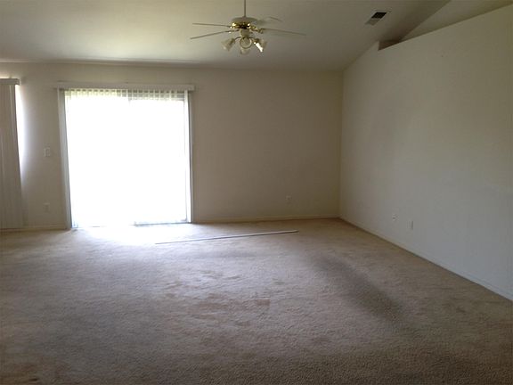 2nd image of 1390 Payne Dr
