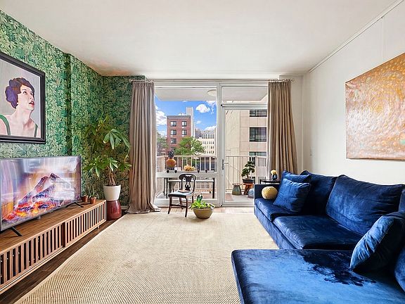 2nd image of 340 E 23rd St APT 3D