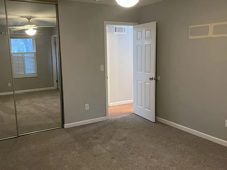 33 Sunny View Dr — Photo 8