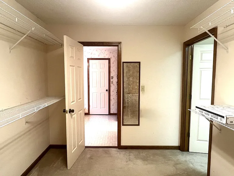 178 Woodard Rd — Photo 43