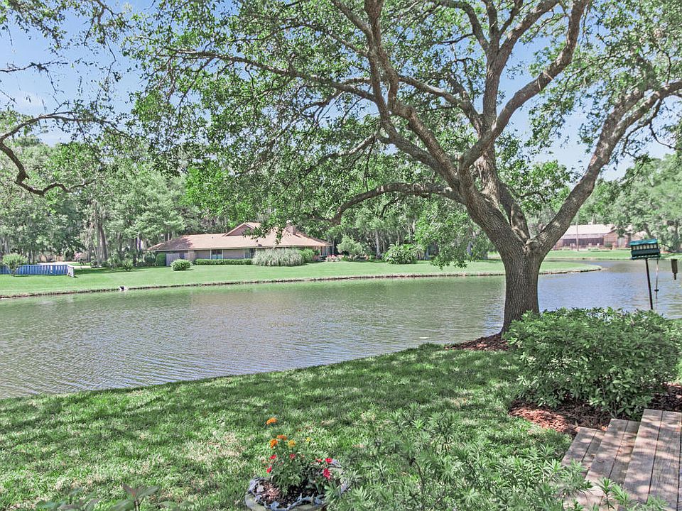 1st image of 133 Nandina Cir