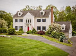 28 Blueberry Hill Dr, Madison, CT 06443