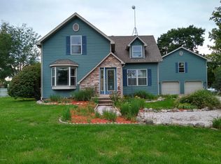 7654 S Crystal Rd, Carson City, MI 48811