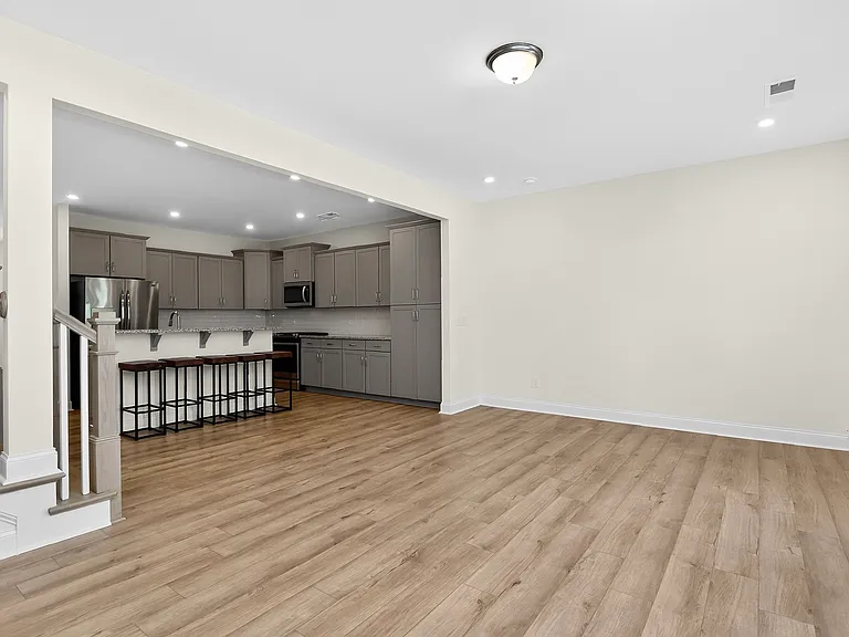 1257 Pebble Grove Dr — Photo 5