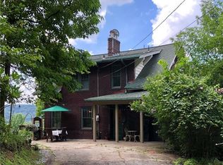 109 E Waldheim Rd, Pittsburgh, PA 15215