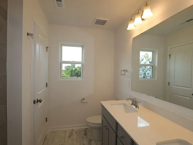 3201 Lilac Grove Dr — Photo 15