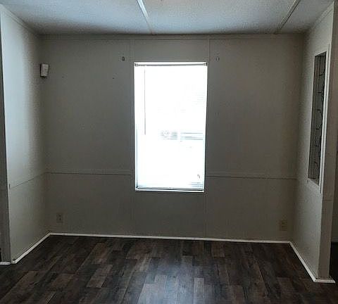 4th image of 85072 Patricia Ct