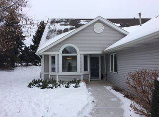 15511 Crocus Ln, Eden Prairie, MN 55347