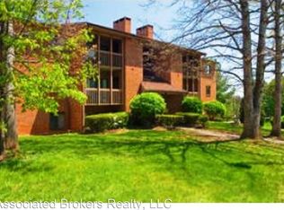 111 Turtle Creek Rd APT 10, Charlottesville, VA 22901