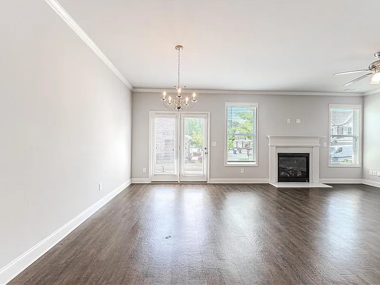 2414 Morgan Place Dr — Photo 17