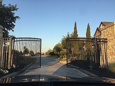 The Landing - Entrance Gate