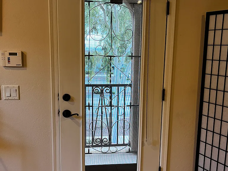 21103 W Sunrise Ln — Photo 12