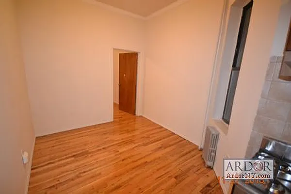 Rented by ArdorNY | media 30