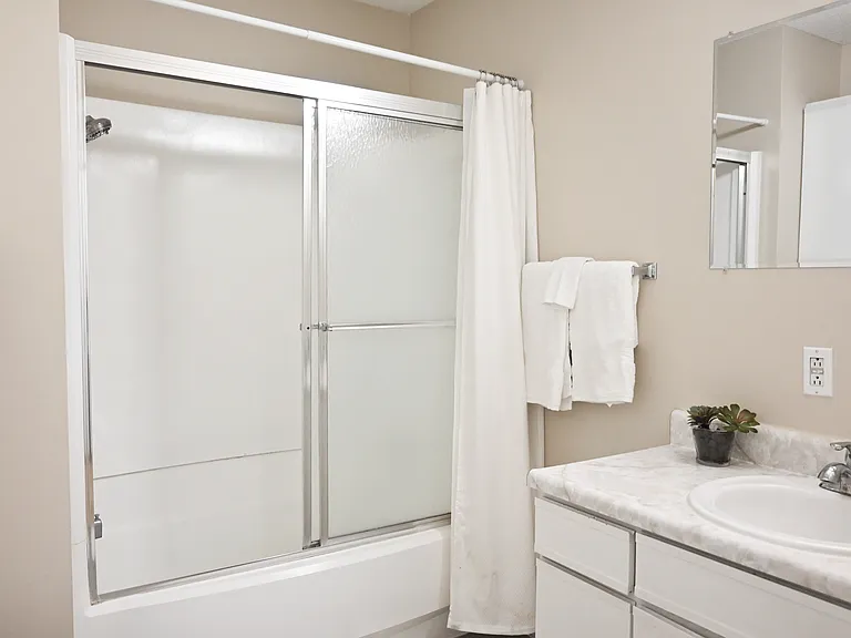 Rosewater Apartments — Photo 42