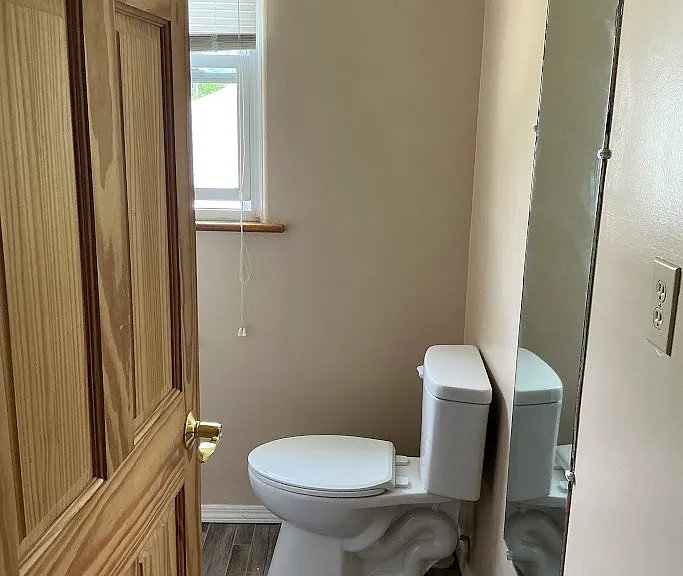 10 SW 16th St #9 — Photo 15