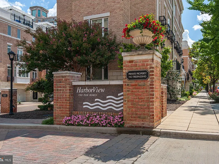 921 Valencia Ct #120 — Photo 106