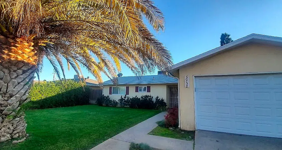 5958 E Garland Ave